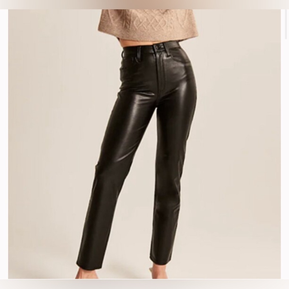 Abercrombie & Fitch‎ The Ankle Straight Ultra High Rise Faux Leather pants 28/6